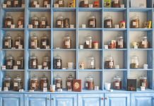 Het Bewaren van Zelfgeplukte of Zelfgekweekte Kruiden: Een Complete Gids Kruiden bewaren